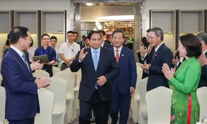 Thủ tướng đề nghị thúc đẩy hợp tác kinh tế, giáo dục Việt - Lào